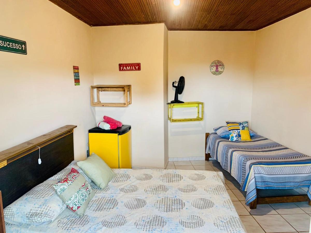 Vila Das Estrelas - Guesthouse เลนโซยส์ ภายนอก รูปภาพ
