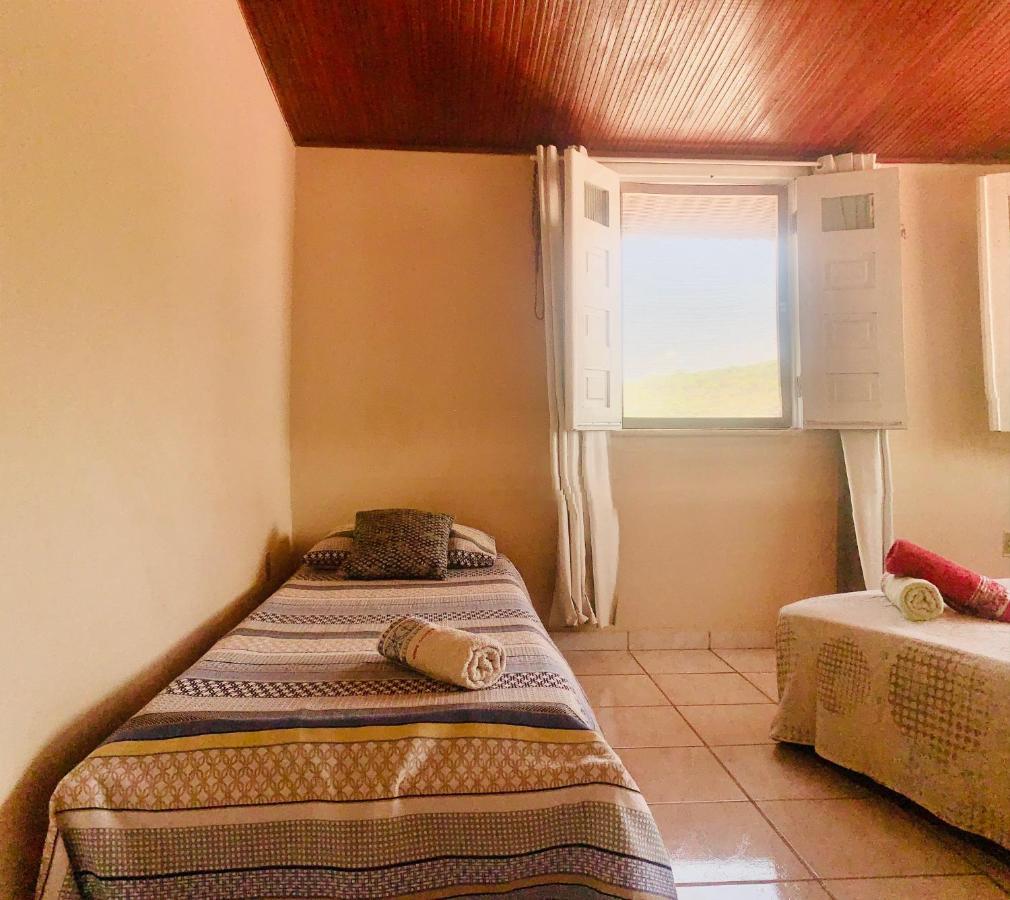 Vila Das Estrelas - Guesthouse เลนโซยส์ ภายนอก รูปภาพ